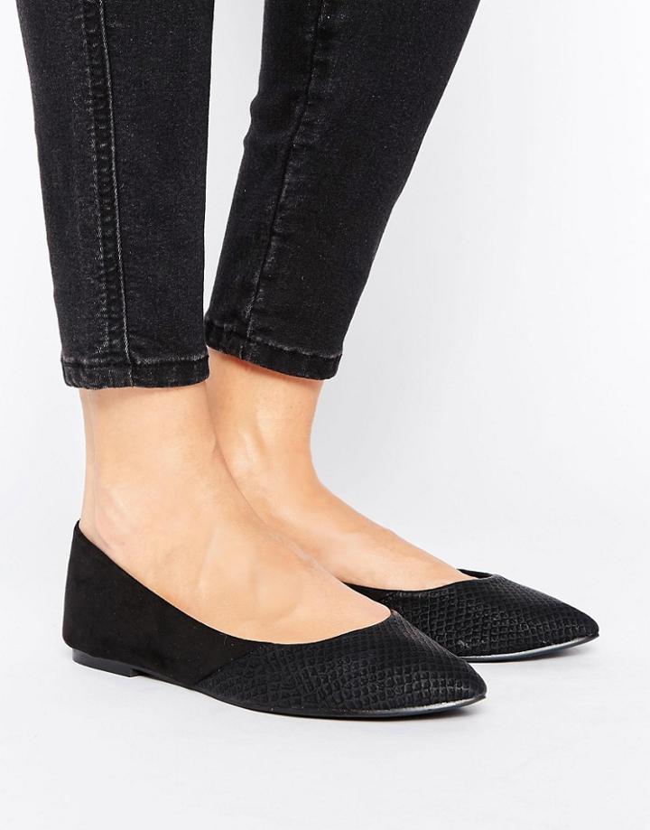 Oasis Point Ballet Pump - Black
