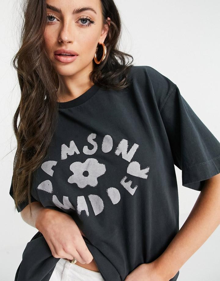Damson Madder Organic Cotton Relaxed T-shirt With Logo Graphic-black