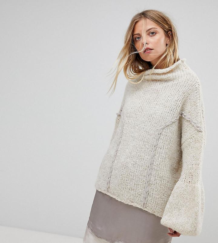 Oneon Hand Knitted Soft Cable Sweater - Cream