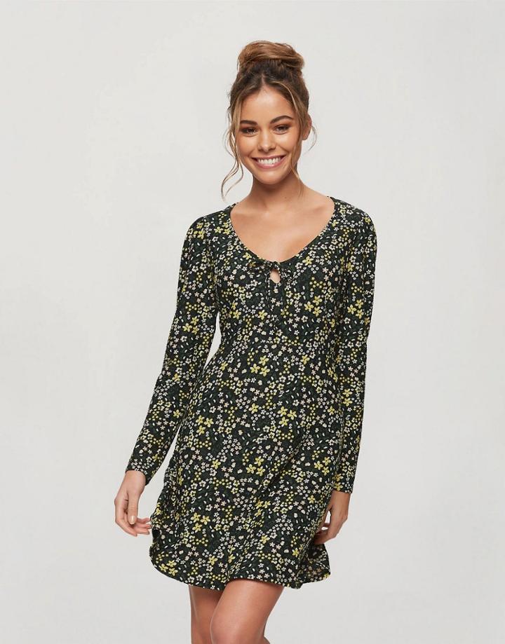 Miss Selfridge Flirty Fit & Flared Dress In Black