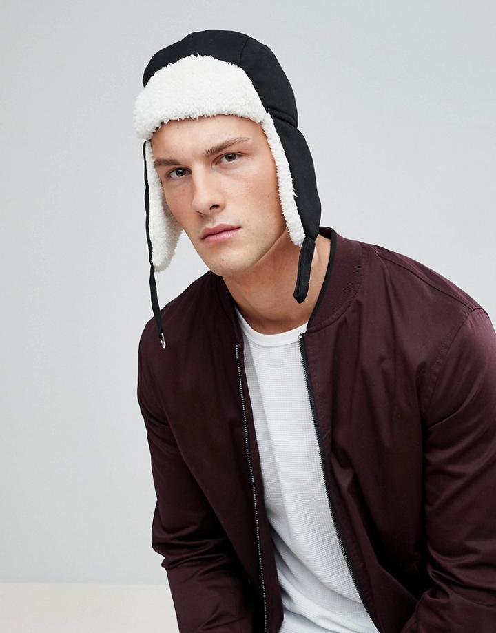 Stradivarius Fleece Lined Trucker Hat In Black - Black
