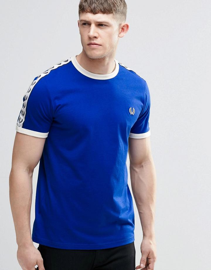 Fred Perry T-shirt With Taped Sleeve In Blue - Regal Blue