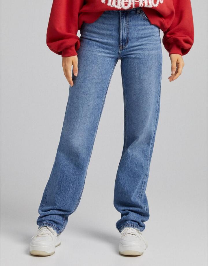 Bershka High Waisted Dad Jean In Medium Blue-blues