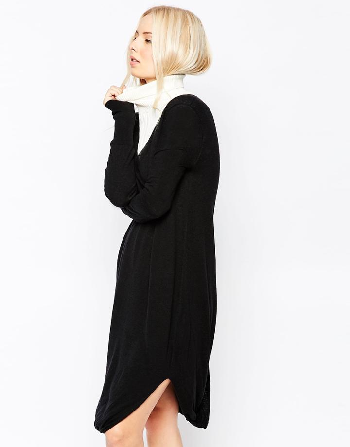 Shae Zana V Neck Sweater Dress With Twisted Hem - Black