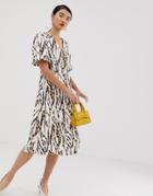 Lost Ink Midi Dress With Structured Seams-multi