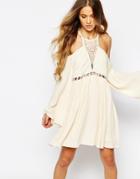 Kiss The Sky Distant Dreams Cold Shoulder Dress With Lace Inserts - Cream