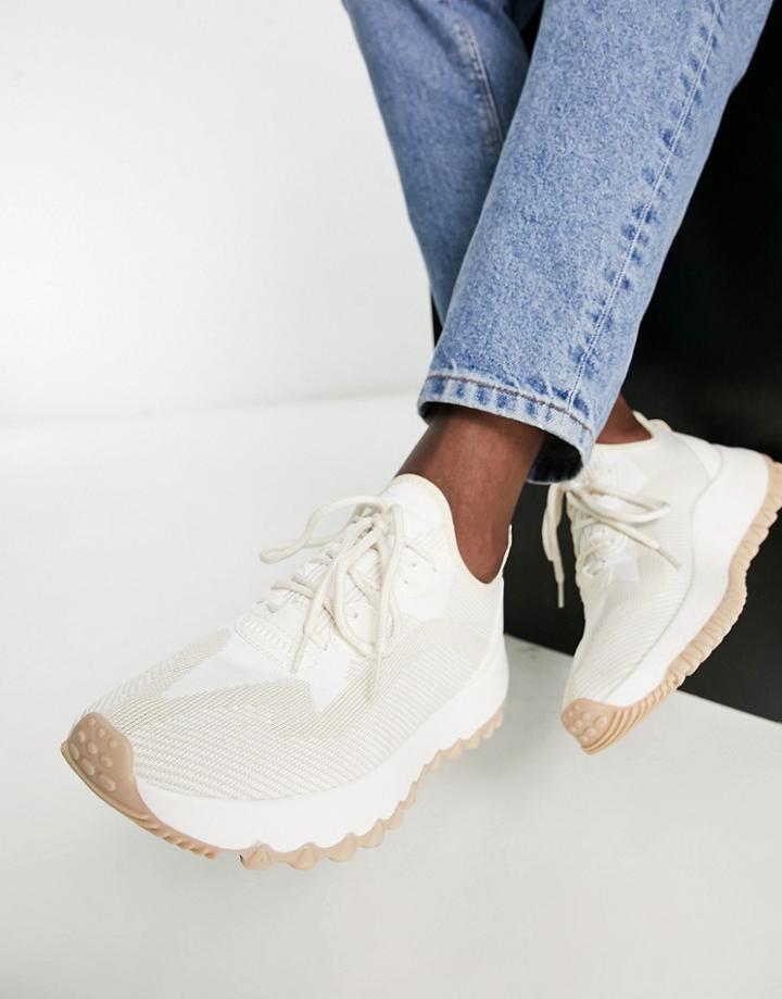 London Rebel X Flyknit Chunky Runner Sneakers In Ecru-white