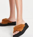 Asos Design Wide Fit Tally Padded Knotted Flatform Sandals In Tan Borg-brown