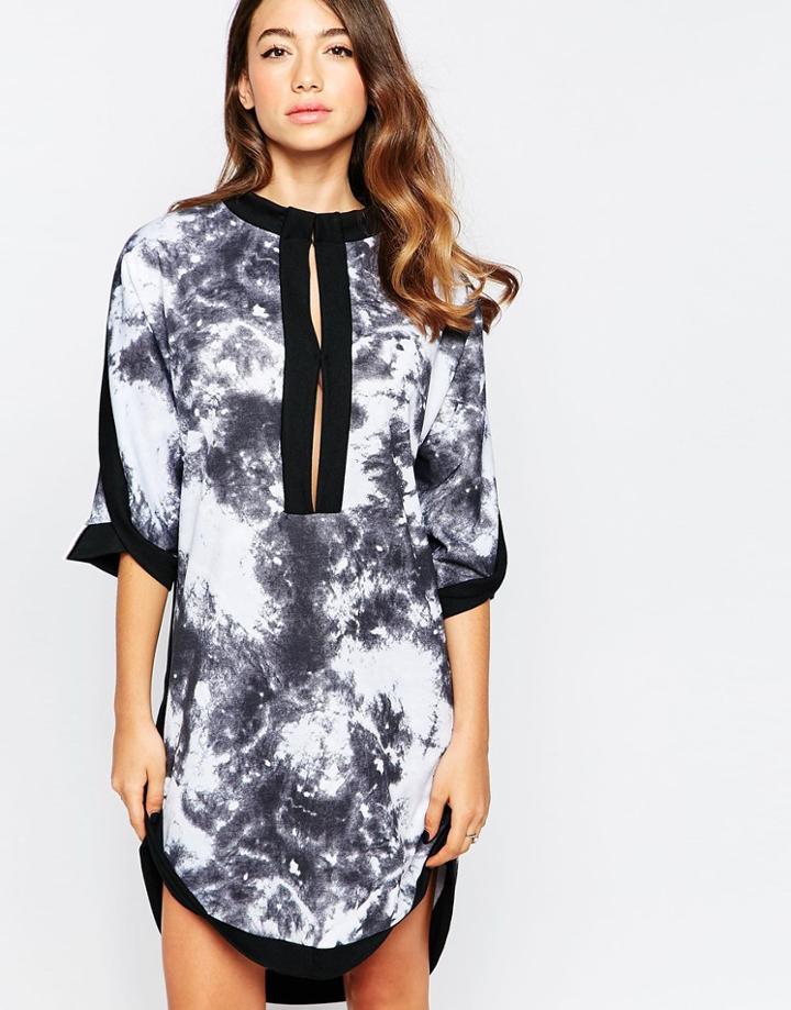 Daisy Street Dress With Key Hole Front In Marble Print