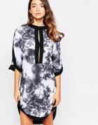 Daisy Street Dress With Key Hole Front In Marble Print