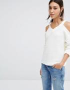 Vero Moda Cold Shoulder Knitted Jumper - White
