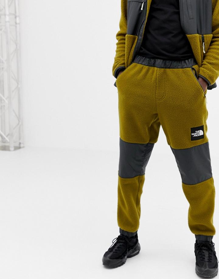The North Face Denali Fleece Pant In Green - Green