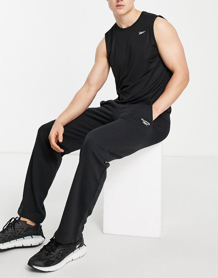 Reebok Training Essentials Sweatpants In Black