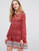 Qed London Shift Dress With Border Print - Red
