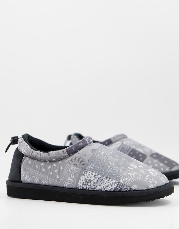 Asos Design Puffer Slipper In Gray Print-grey