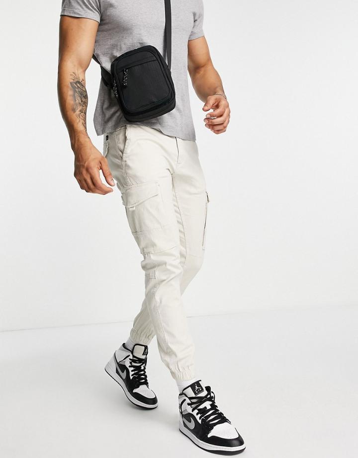 Jack & Jones Intelligence Cargo Pants In Beige-neutral