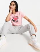 Nike Heart Graphic T-shirt In Pink