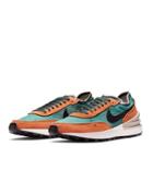 Nike Waffle One Se Sneakers In Pro Green/rust Oxide