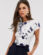 Ted Baker Fitted T-shirt In Bluebell Print - Cream