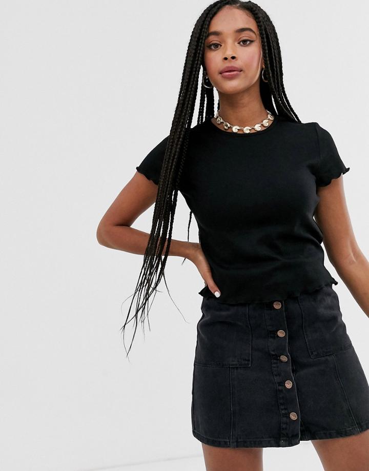 Glamorous Shrunken Crop T-shirt With Frill Edge-black