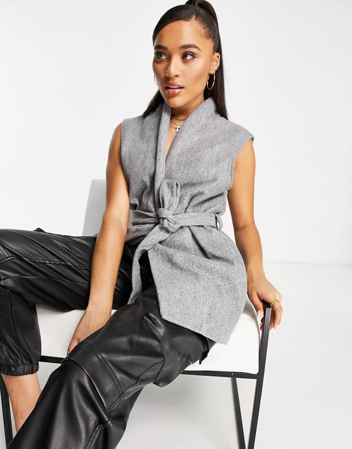Parisian Sleeveless Belted Vest In Gray