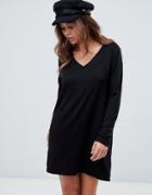 Boohoo V Neck Sweater Dress In Black - Black
