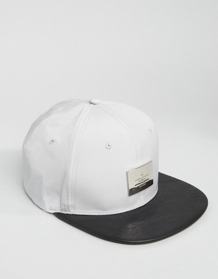 Asos Snapback Cap In Gray Satin Look Finish With Metallic Branding - Gray