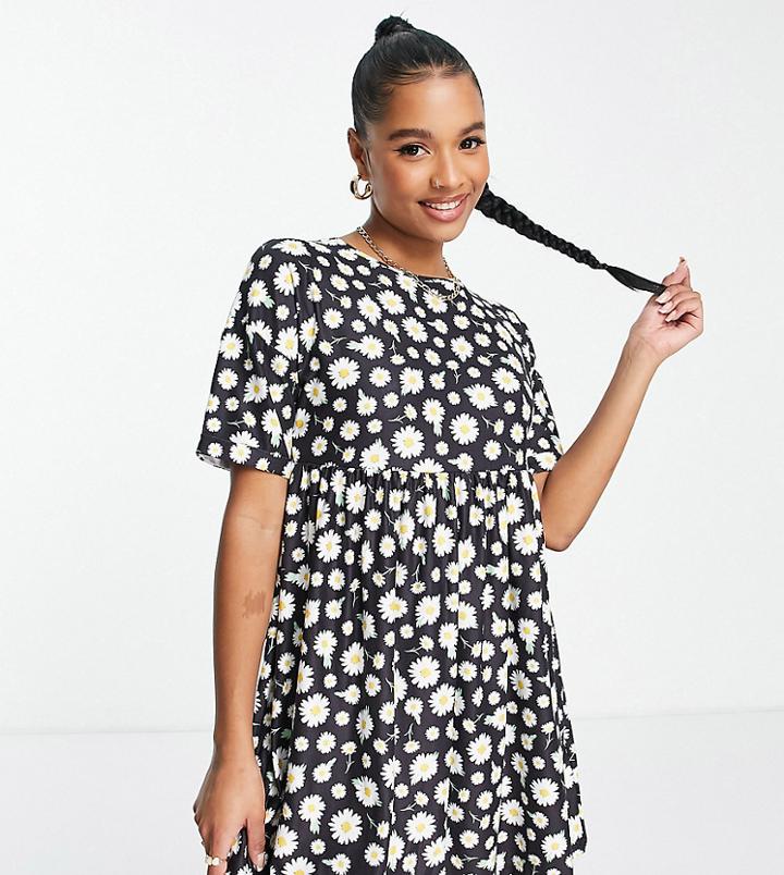 Urban Threads Petite Oversized Smock Dress In Daisy Print-multi