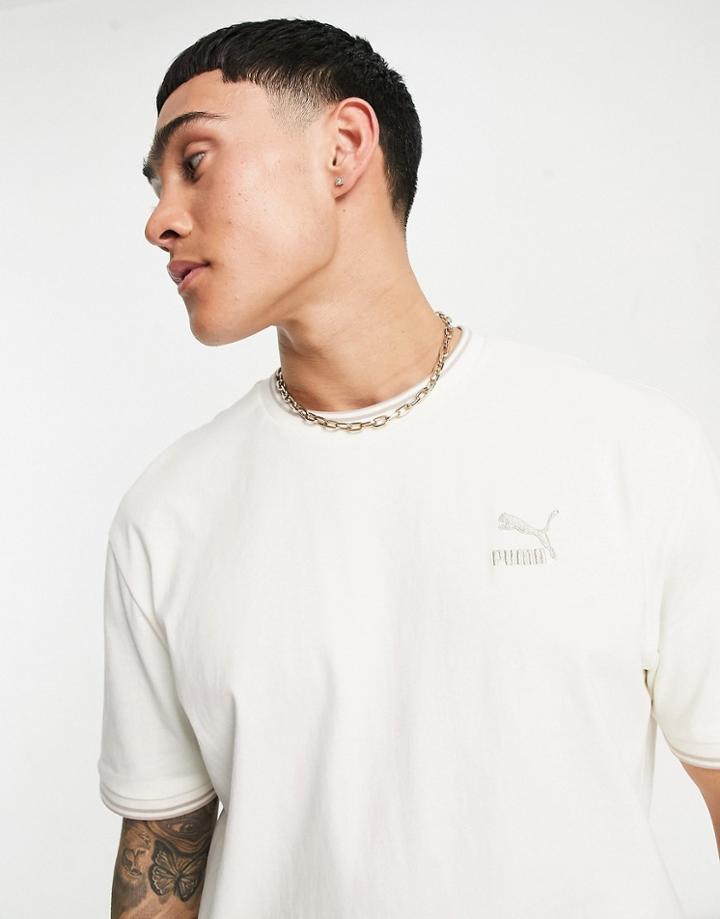 Puma Tailoring Tipped T-shirt In Off White - Exclusive To Asos