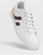 Stradivarius Sneakers With Contrast In White