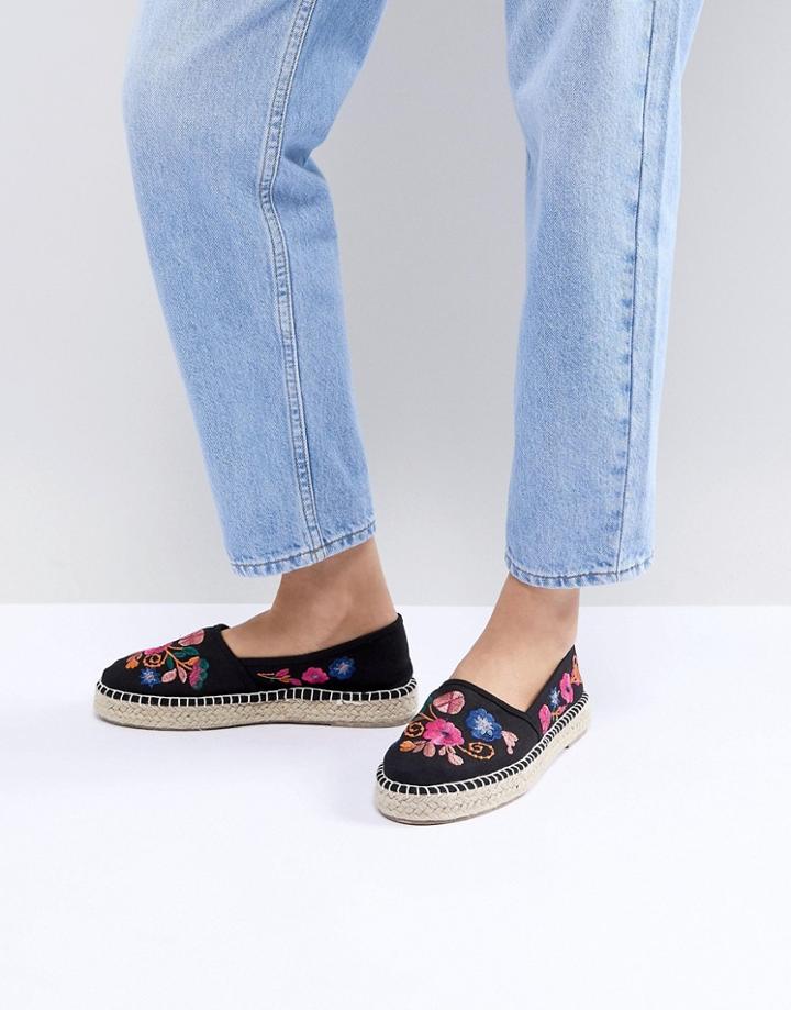 South Beach Black Espadrilles With Floral Embroidery - Black