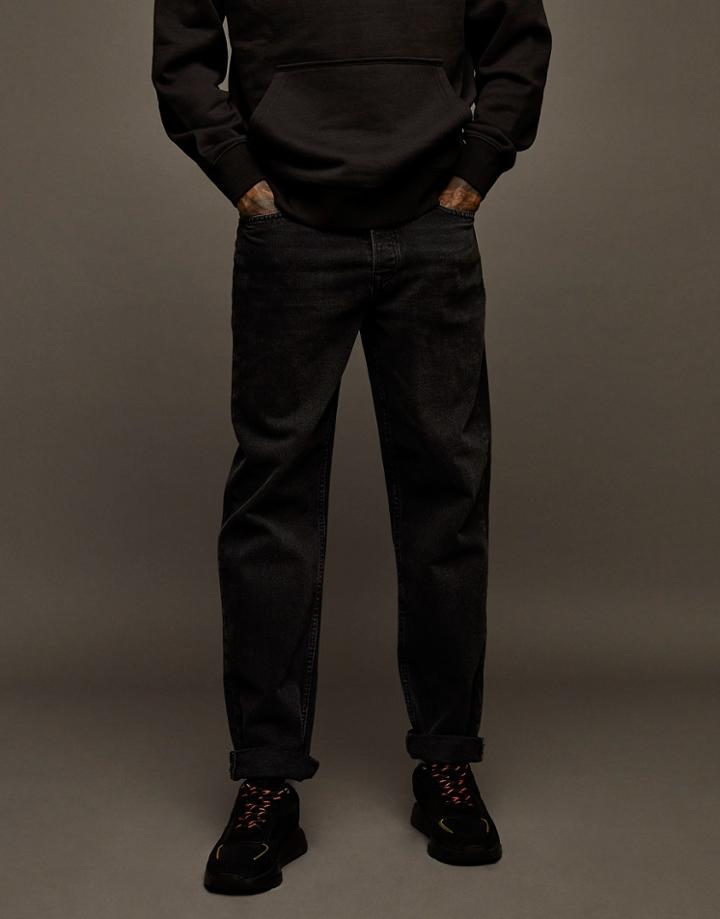 Topman Relaxed Fit Jeans In Washed Black