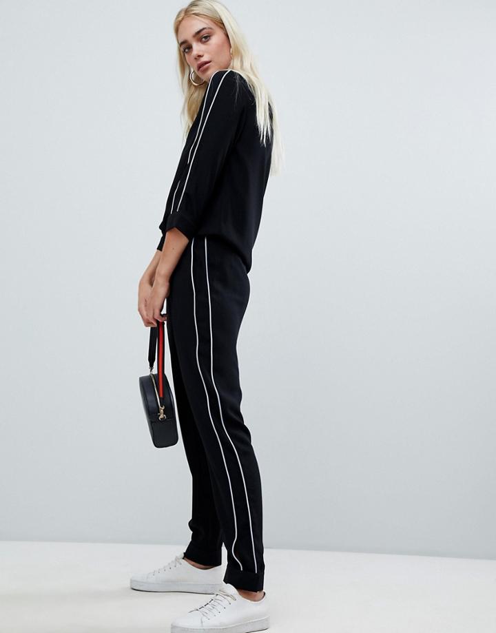 Pieces Tapered Trouser With Contrast Tipping - Black