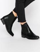New Look Flat Chelsea Boots - Black