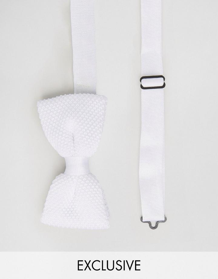 Noose & Monkey Knitted Bow Tie - White