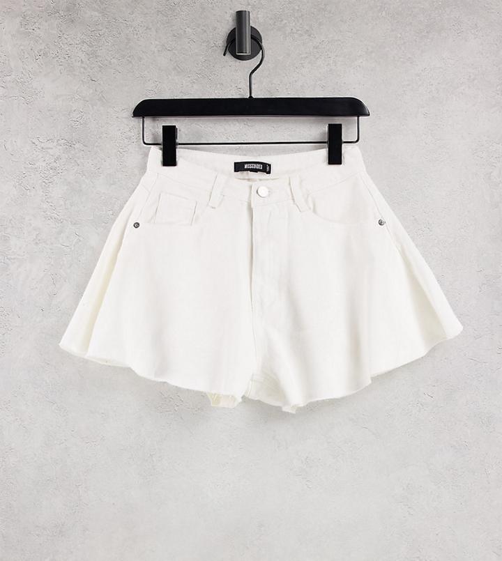 Missguided Denim Mom Shorts With Raw Hem In White