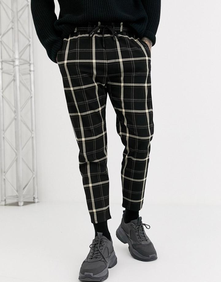 Bershka Carrot Fit Check Pants In Black