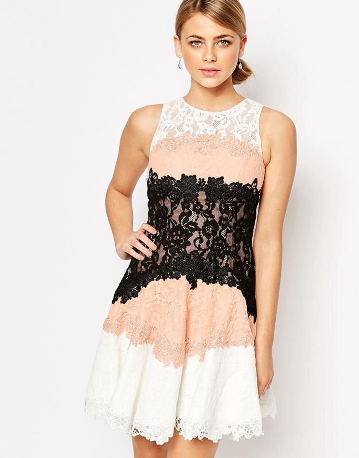 Forever Unique Three Tone Lace Dress In Fit And Flare