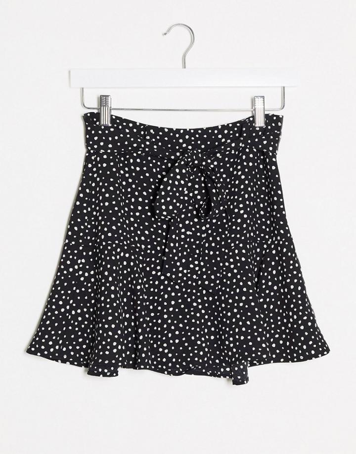 Stradivarius Short With Frill In Polka Dot-multi