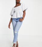 Urban Bliss Slim Jeans With Busted Knee In Light Wash-blue