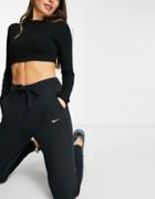 Nike Training Dri-fit Get Fit Cuffed Sweatpants In Black