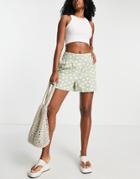 Vero Moda High Waisted Shorts In Sage Polka Dot-green