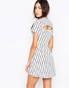 Daisy Street Tea Dress In Stripe Print With Cut Out Back