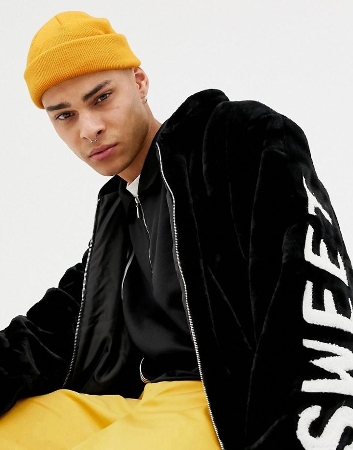 Asos Design Mini Fisherman Beanie In Bright Yellow - Yellow