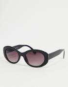 Aj Morgan Oval Sunglasses In Black