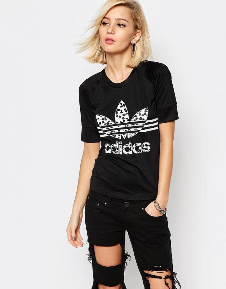 Adidas Orgiinals Fitted T-shirt With Inked Print Trefoil Logo - Black