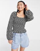 New Look Shirred Square Neck Long Sleeve Top In Daisy Print-black