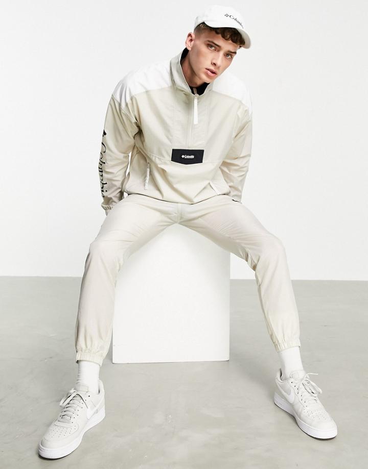 Columbia Santa Ana Wind Sweatpants In Beige-white