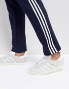 Adidas Originals Gazelle Sneakers In White Cq2799 - White