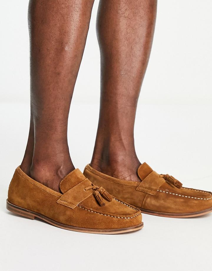 Schuh Rich Tassel Loafers In Tan Suede-brown